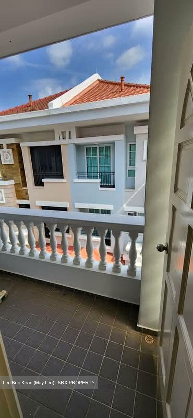 Eastwood Road (D16), Semi-Detached #599057741